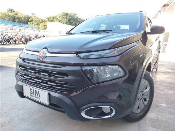 FIAT TORO 1.8 16V EVO FLEX FREEDOM AT6 FIAT TORO 1.8 16V EVO FLEX FREEDOM AT6